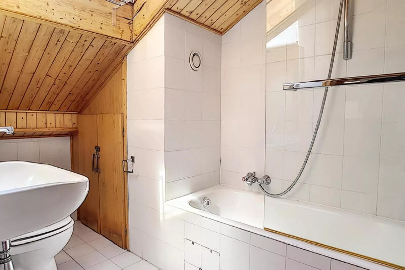 Appartements à Saint Jean d'Aulps-Salle de bain