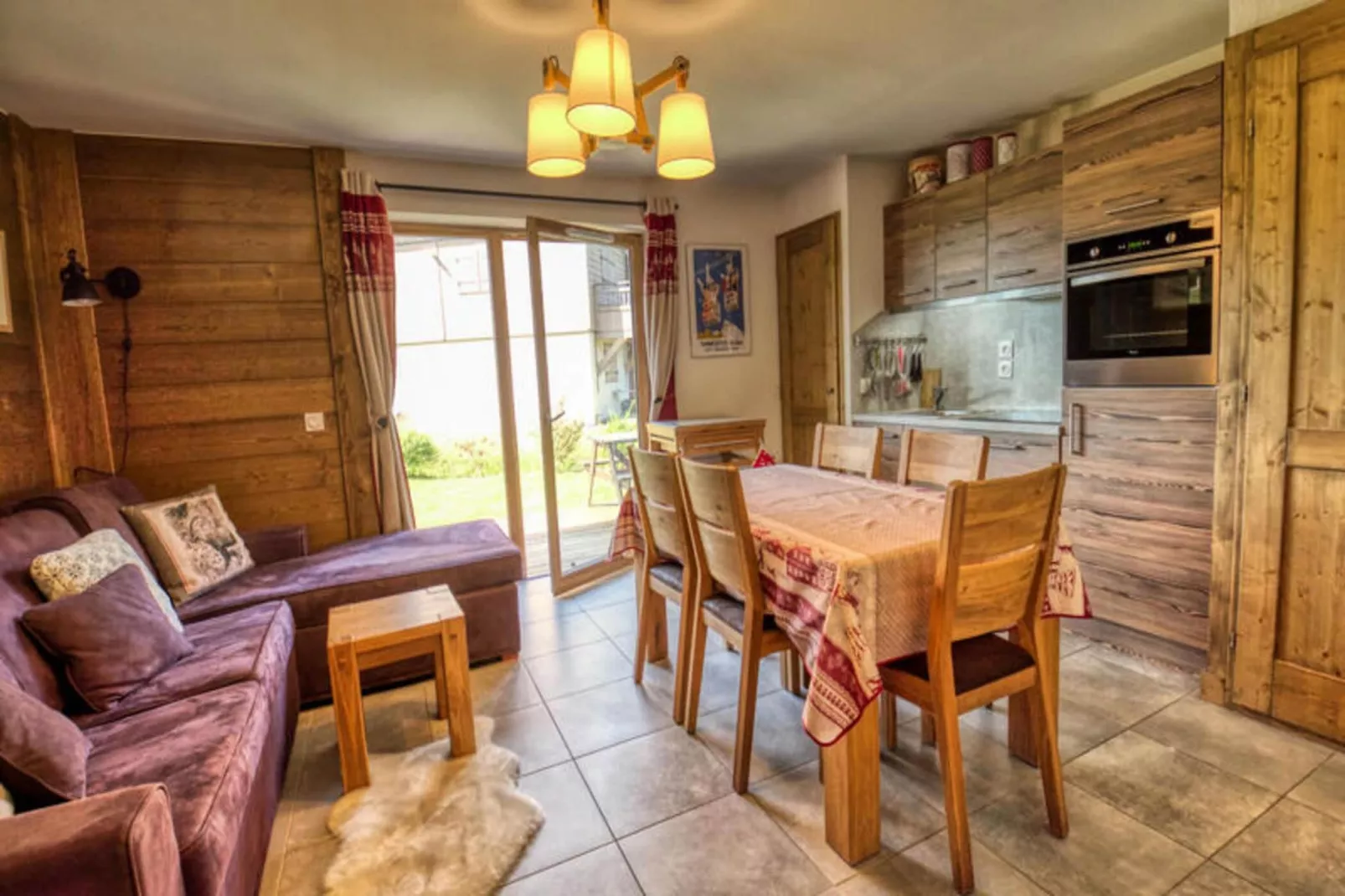 Résidence Niveoles Bat A-Exterior in summer