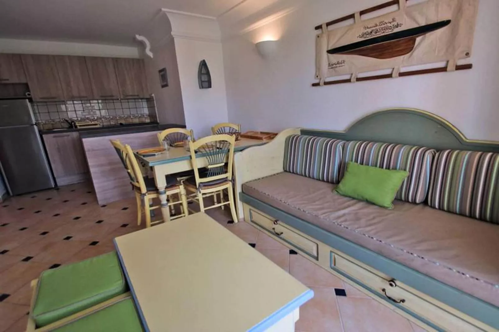 Résidence Port Marine-Salon