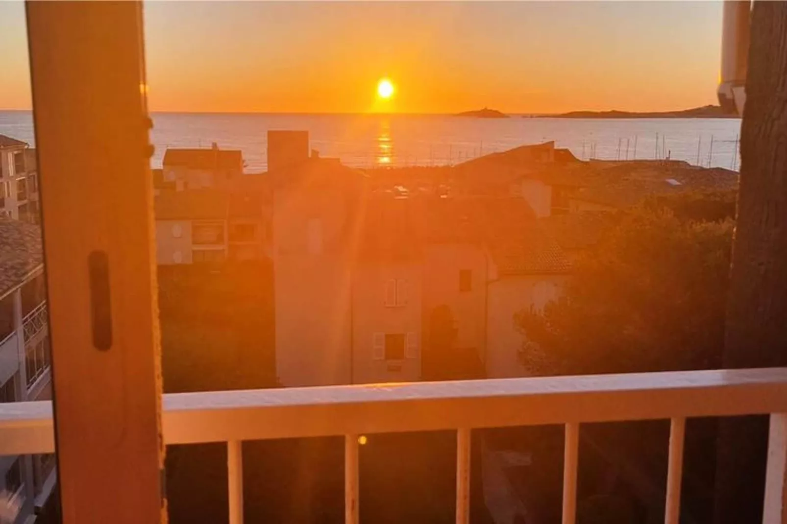 Résidence Verdon-View in summer