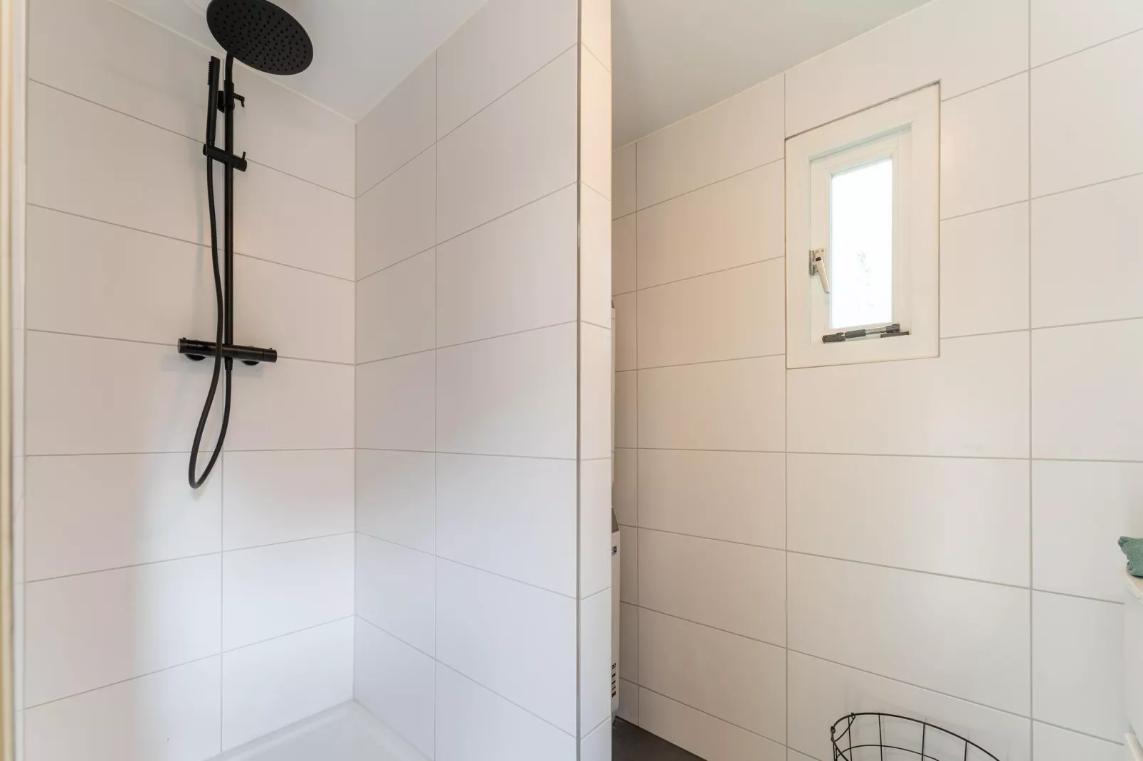 BOSCH-RIJCK 12 SCILLA-Bathroom