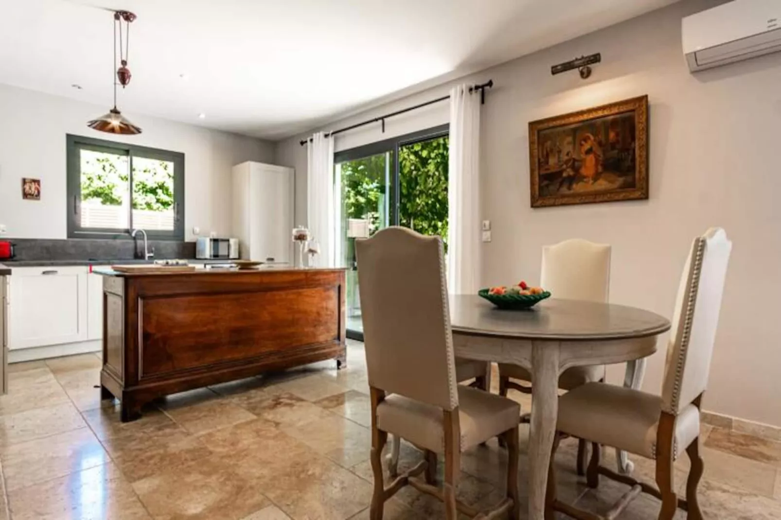 La Verdi&egrave;re - Maison Contemporaine De Plain Pied Avec Jardin Et Piscine Pri-Image-tags.