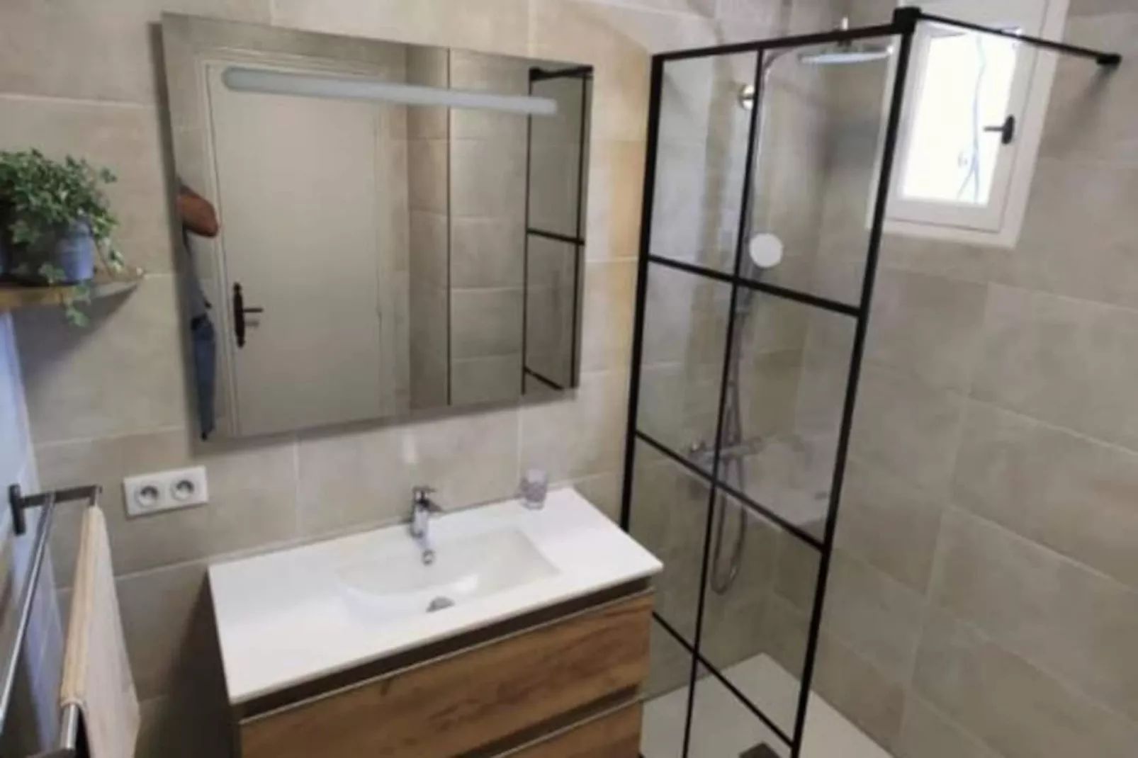 La M&eacute;sange Bleue - Piscine Priv&eacute;e-Image-tags.