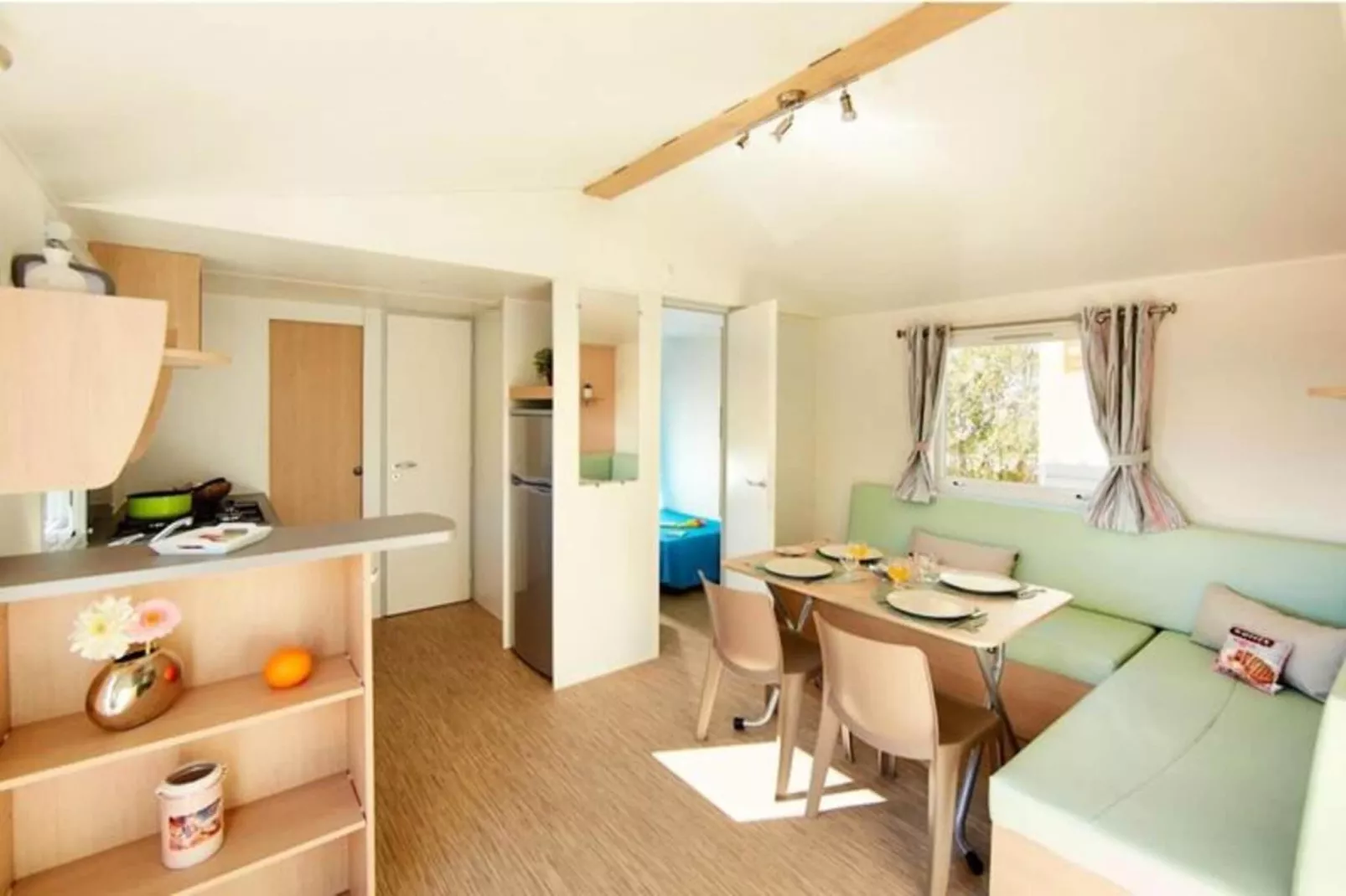 Mobil-home 4 pers. proche plage-Exterior in summer