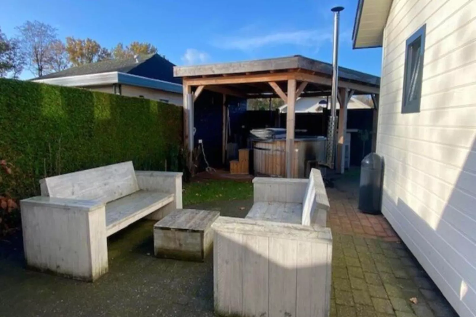 Chalet Kieftveen Voorthuizen 6 pax-Gardens summer