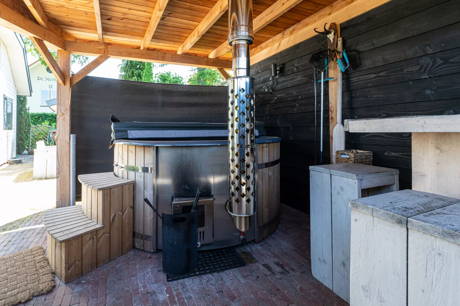 Chalet Kieftveen Voorthuizen 6 pax-View summer