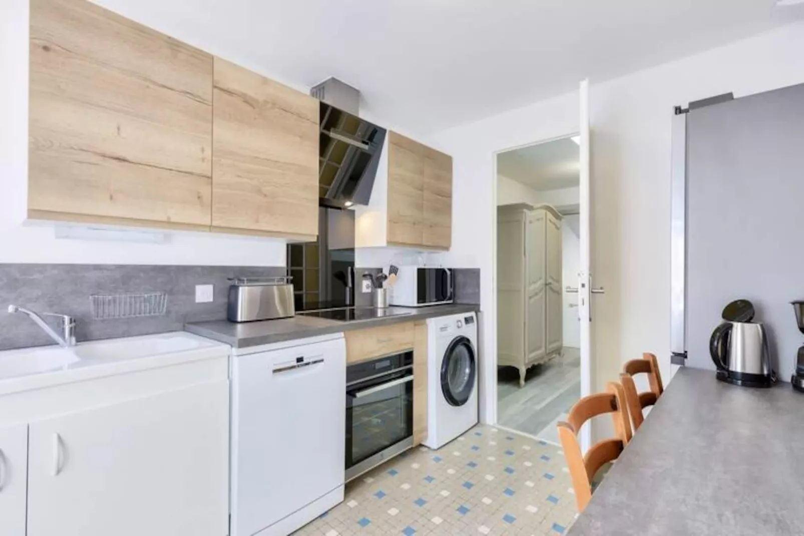 Querry Pigeon - maeva Home-Image-tags.