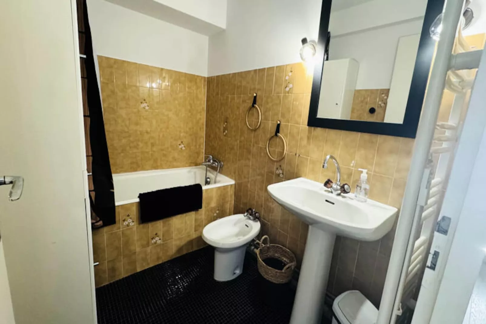 Appartements à Saint-Gilles-Croix-de-Vie-Image-tags.