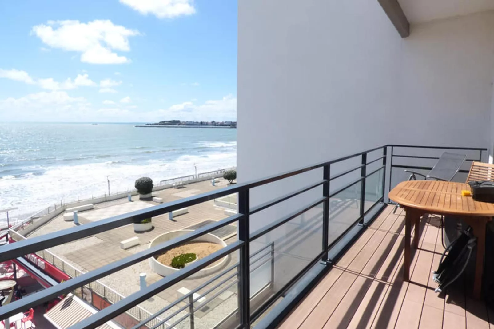 Appartements à Saint-Gilles-Croix-de-Vie-Terrasse/Balkon