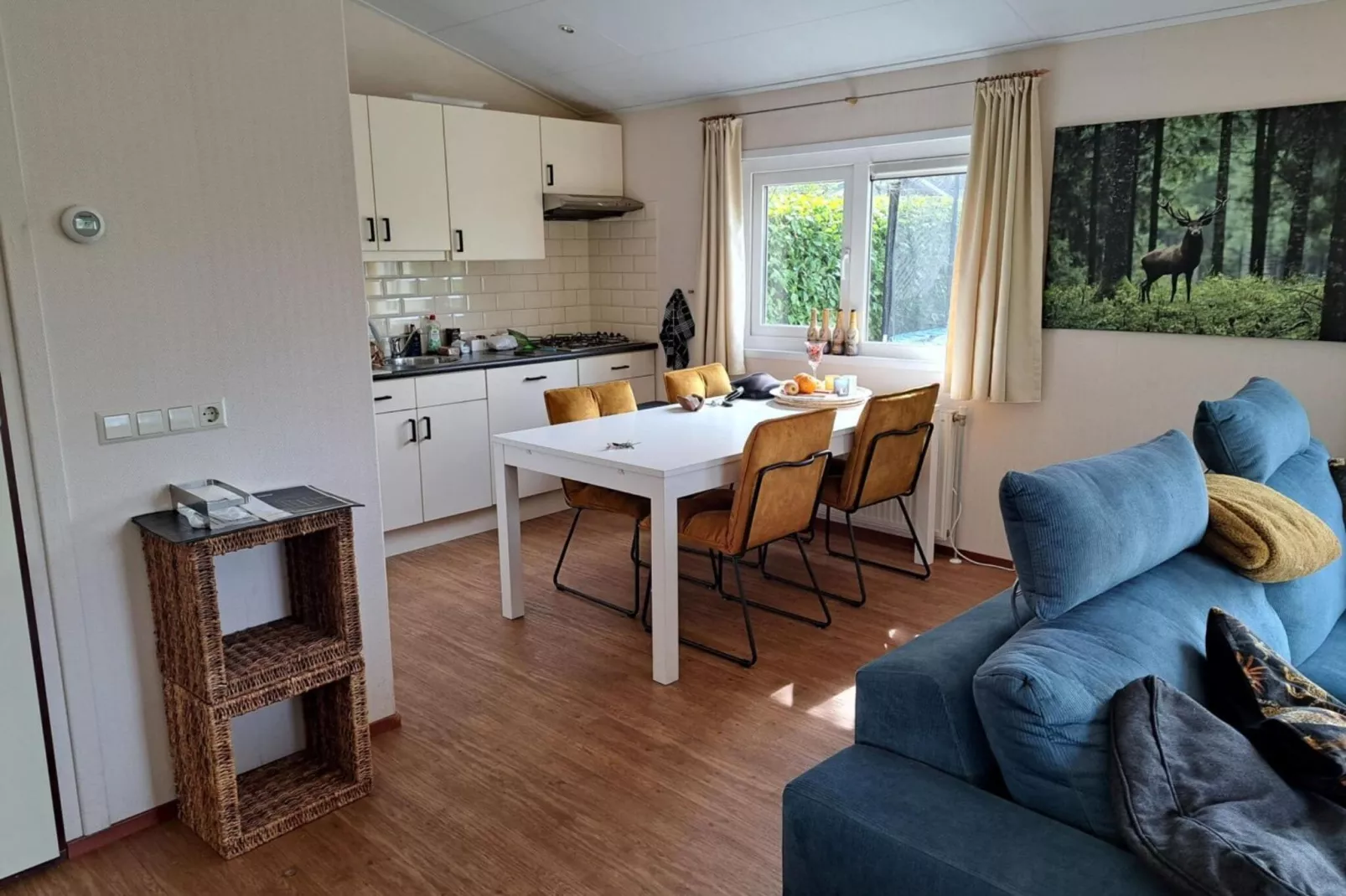 Genieten in Voorthuizen-Dining room
