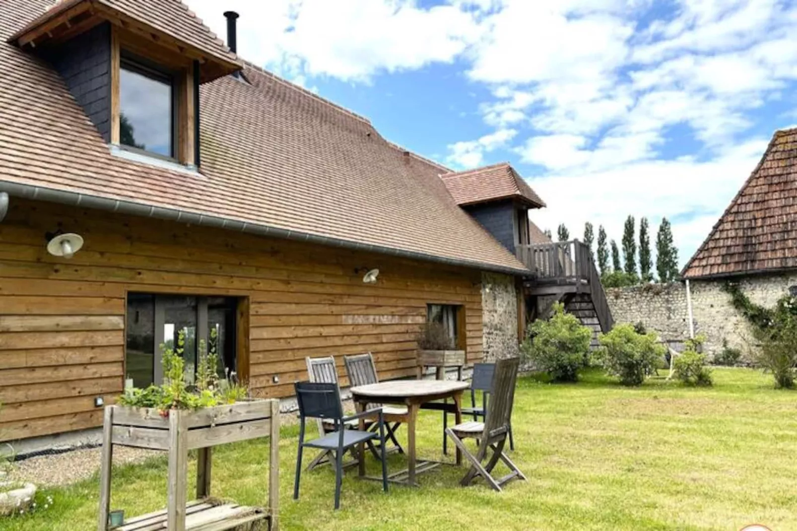 🐦 La Hulotte - Domaine D'apreval - Campagne-Image-tags.