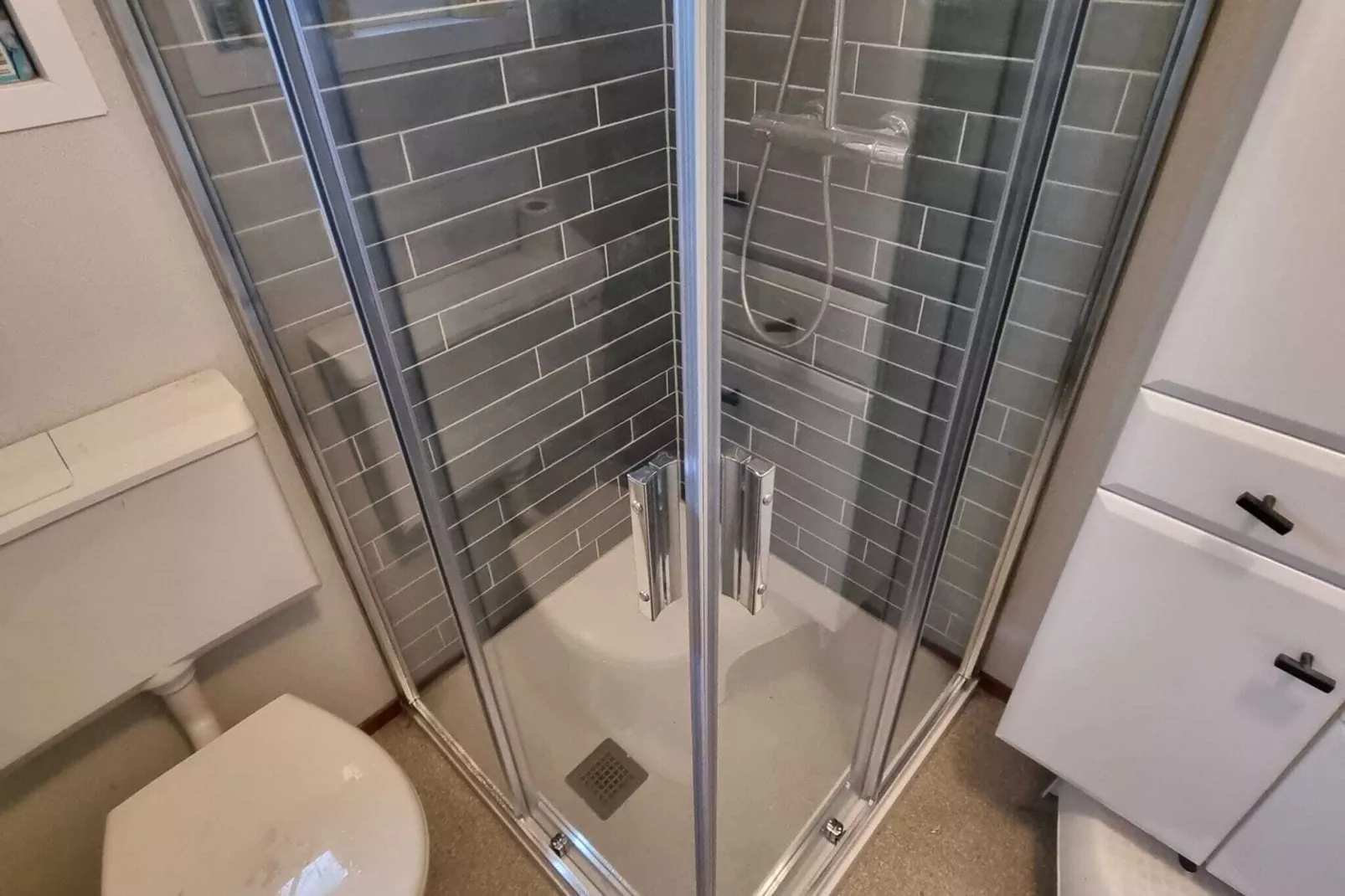 Genieten in Voorthuizen-Bathroom