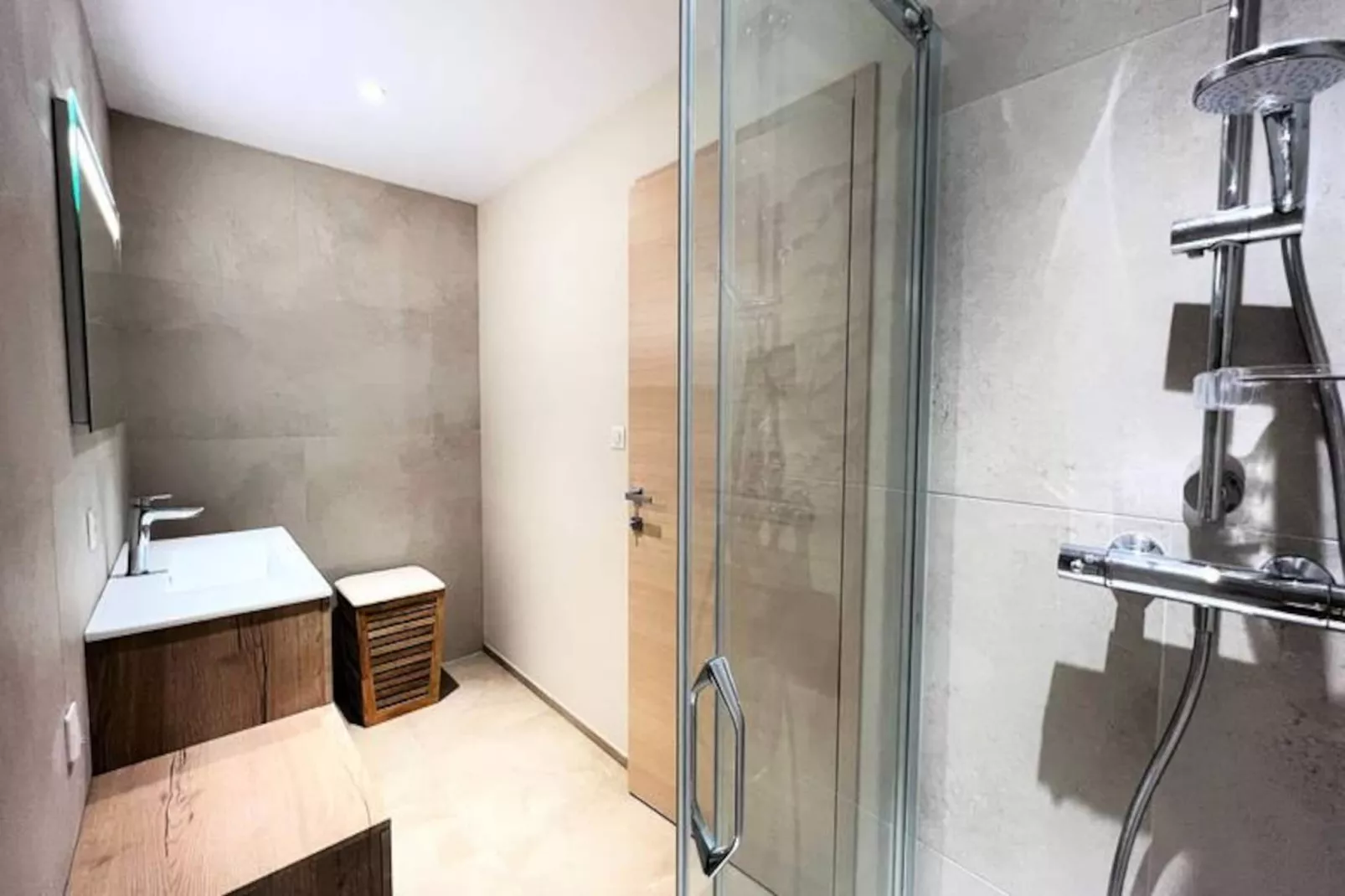 Résidence Jdm001-afa-Image-tags.