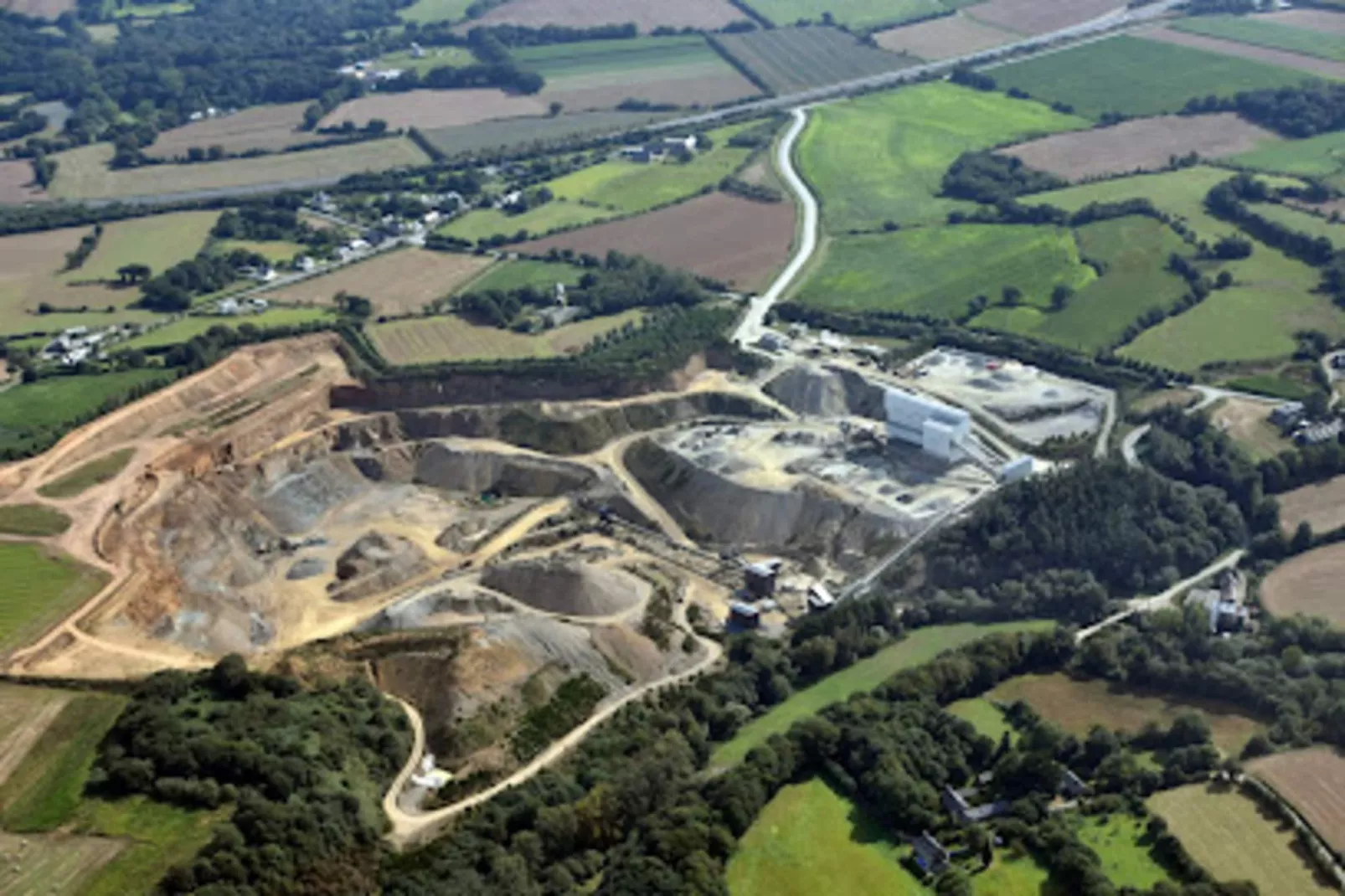 Résidence Maitre De Port-Extérieur été