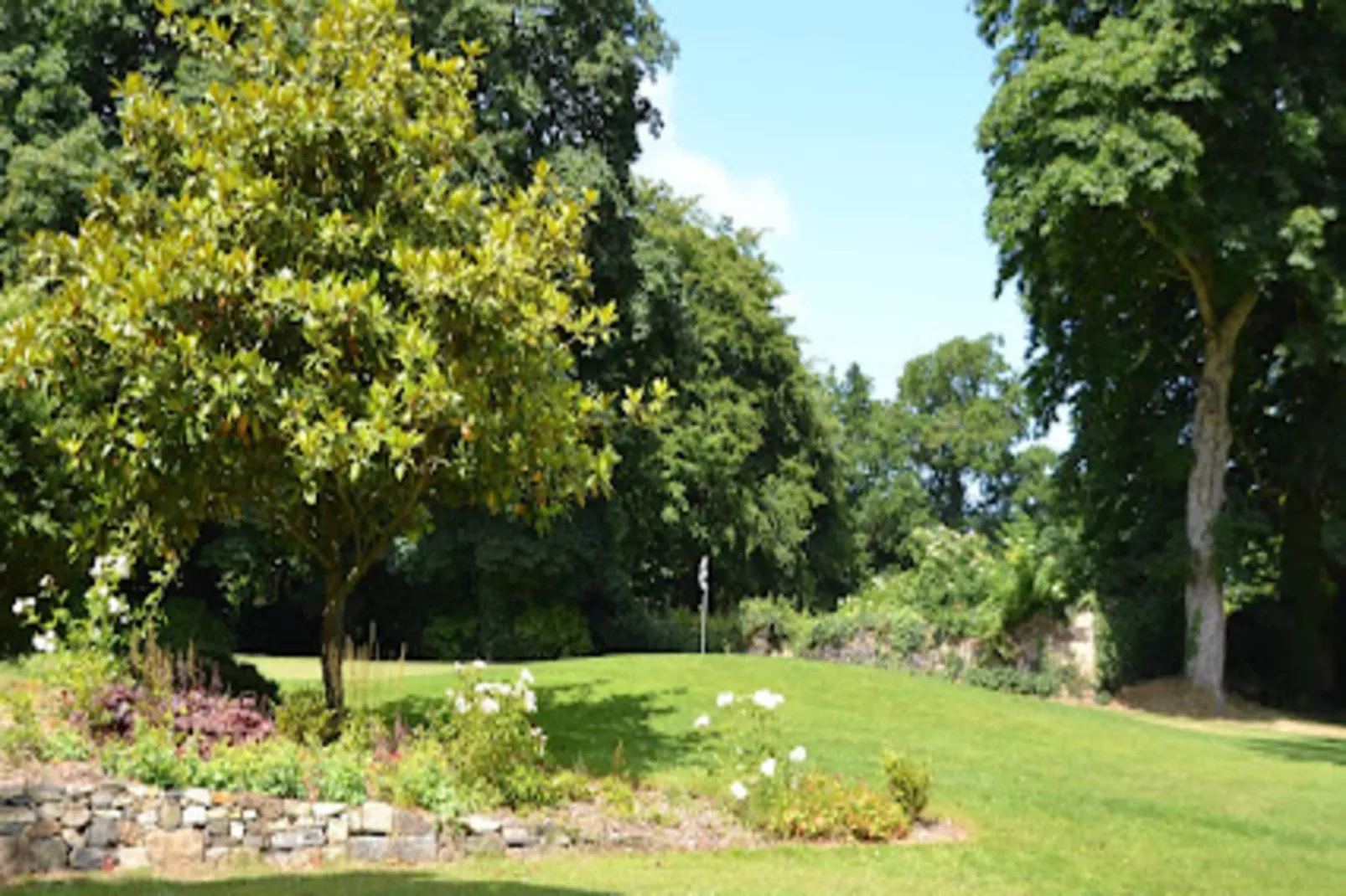 Résidence Les Goelands-Exterior in summer
