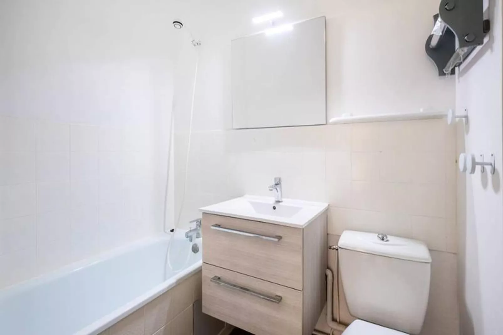 Résidence "le Saint Pierre", N11-Badezimmer