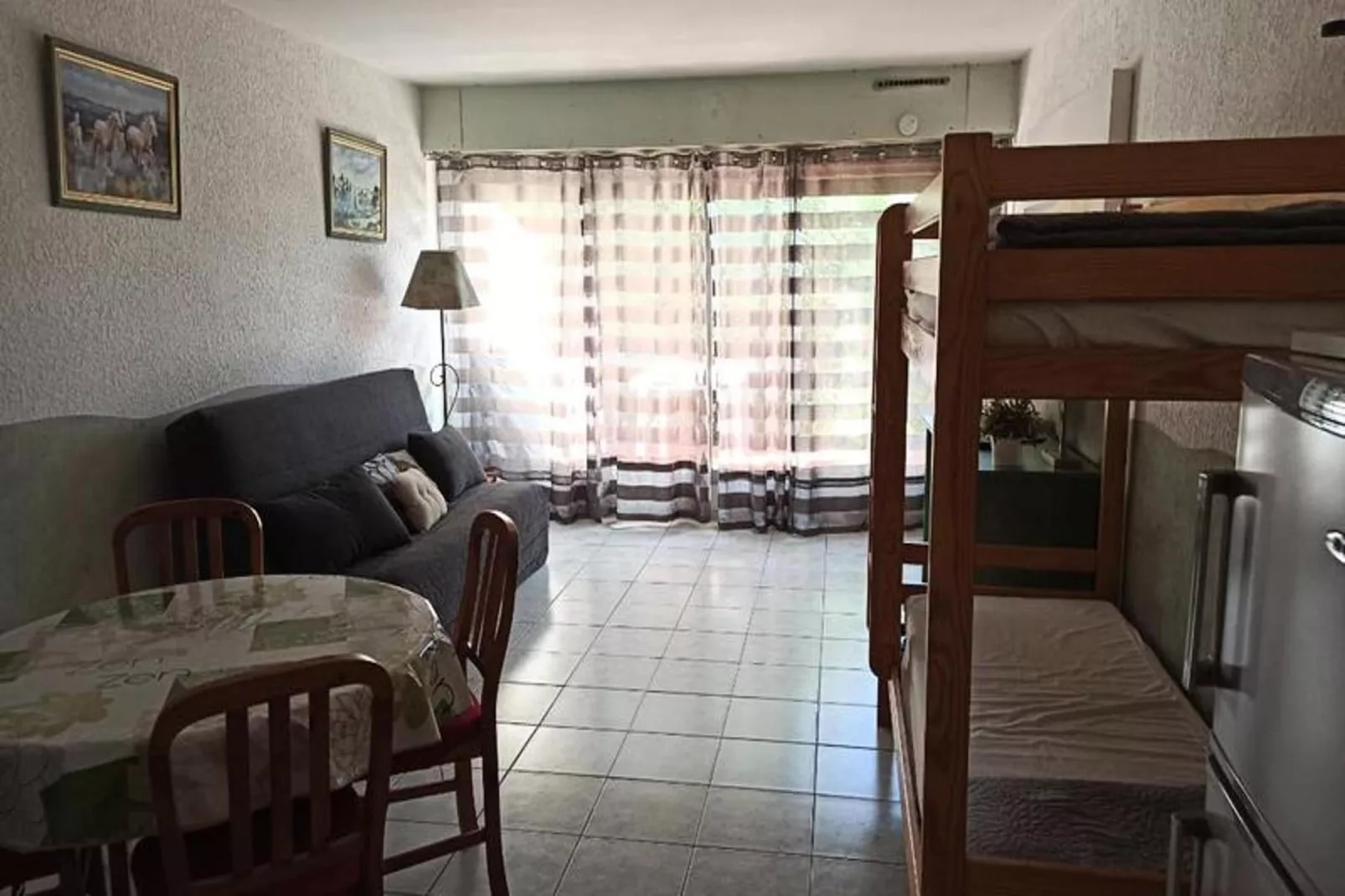 Résidence "escale Port"-Dining room