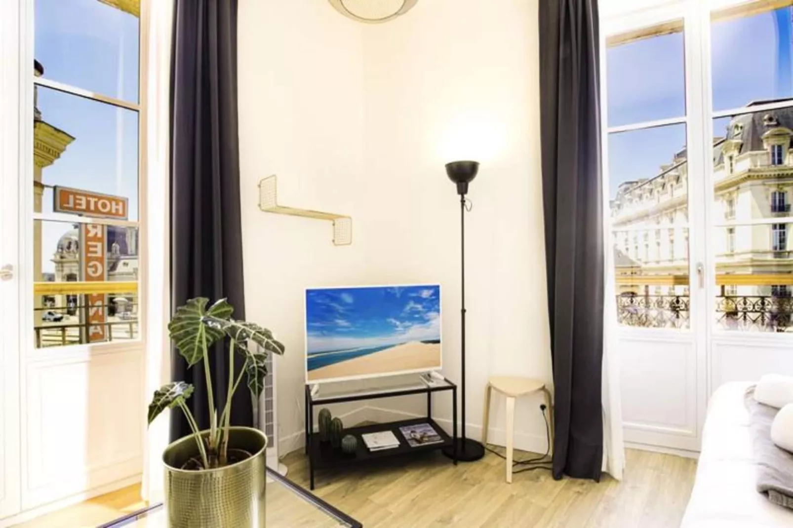 Appartement Aux Prestations Cozy Et Moderne En Hypercentre Pour 4 Personnes-Außenbereich Sommer