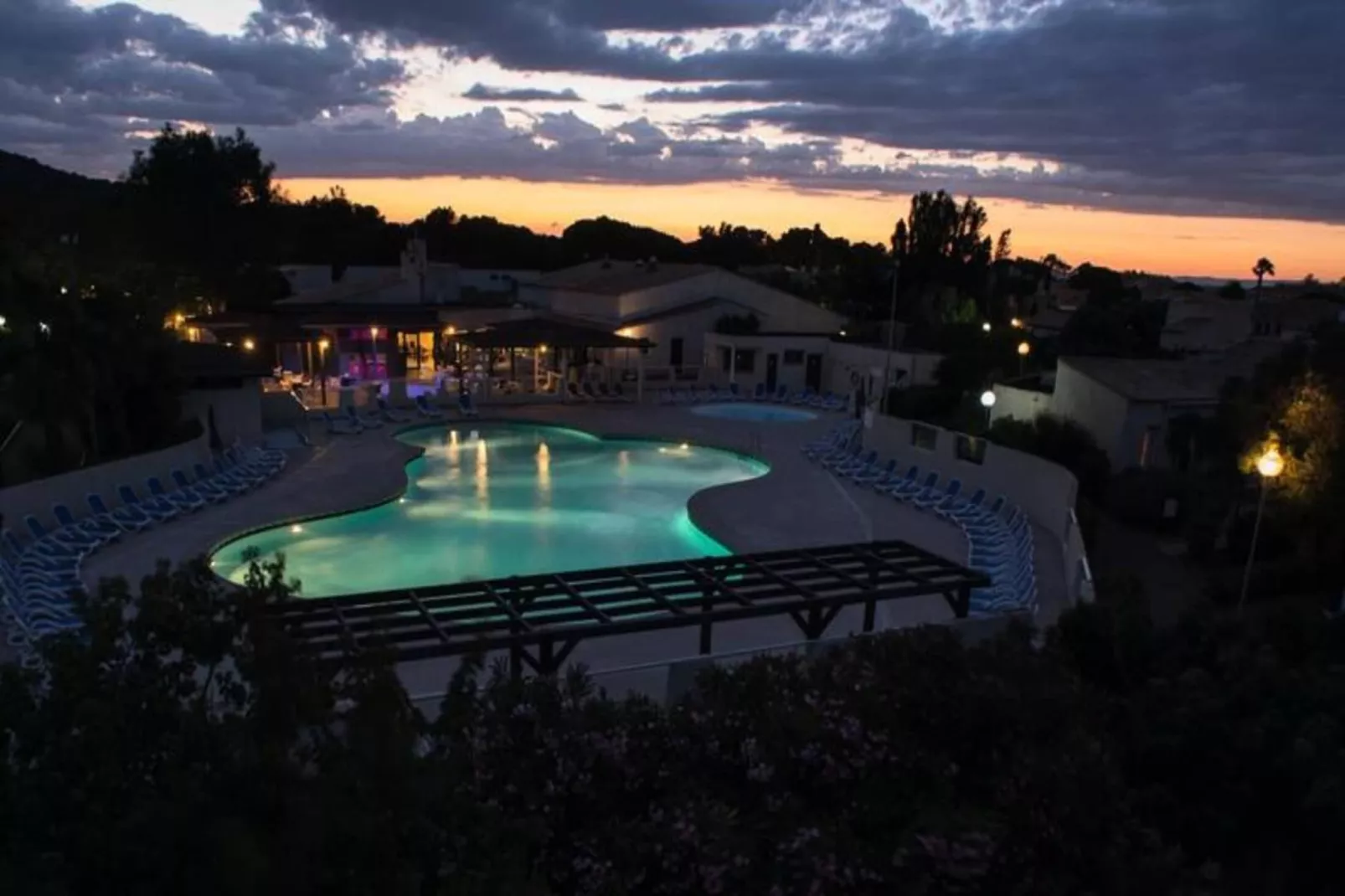 SOWELL Family Cap d'Agde****-Swimming pool