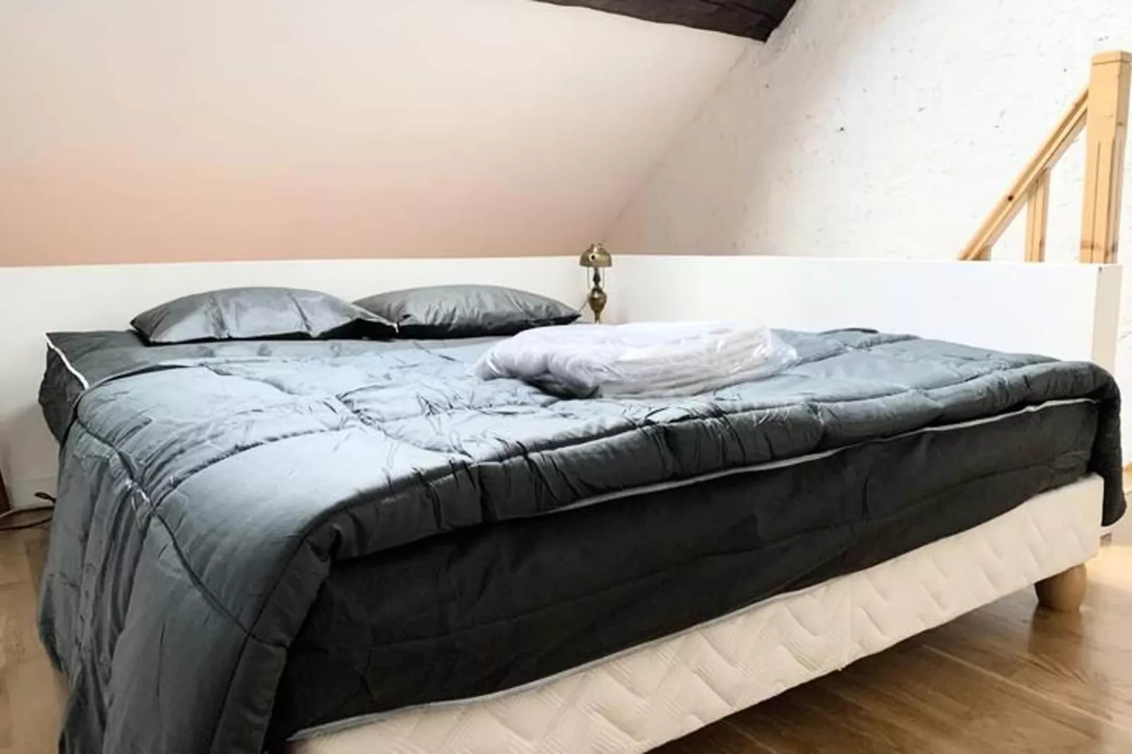 | L'alc&ocirc;ve De Vaucanson 🟡 Centre Historique | Place Vaucanson-Schlafzimmer