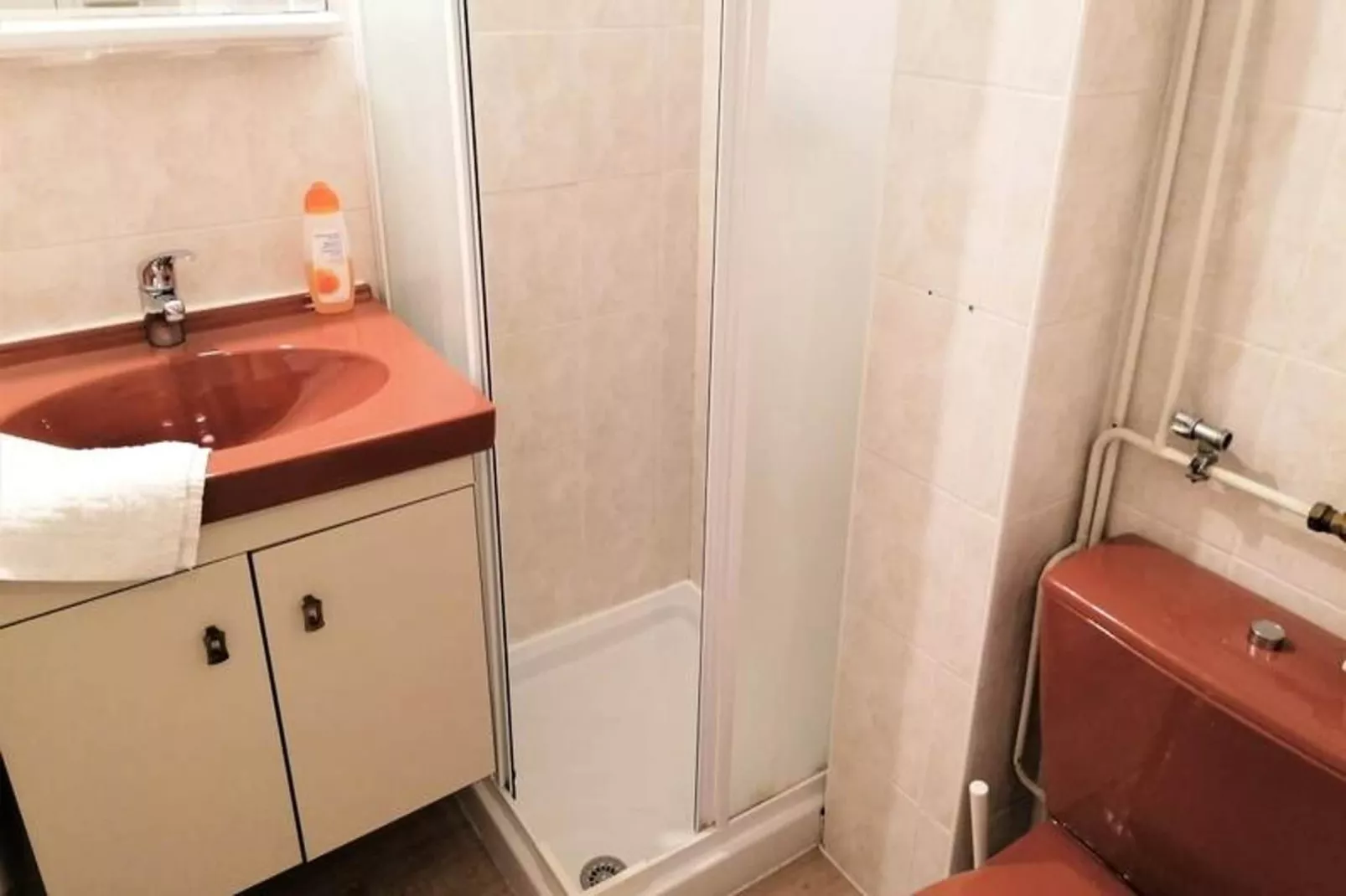 | Le Maginot 🍃 | Caserne De Bonne-Badezimmer