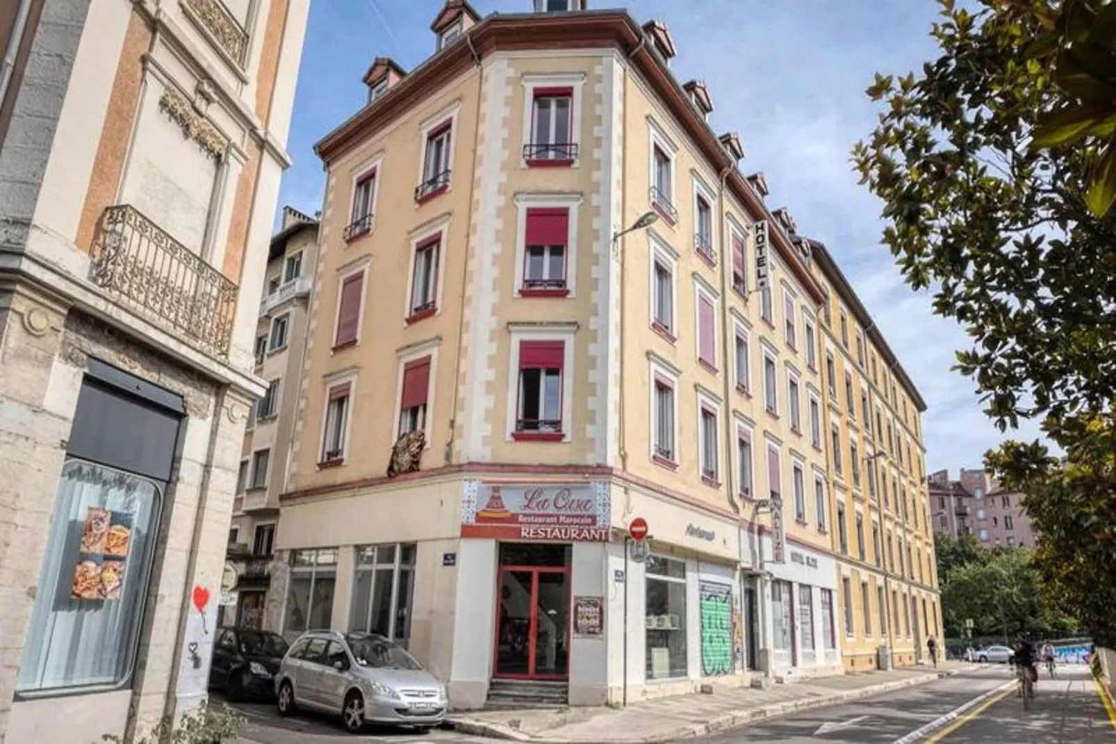 | Beau T2 Enti&egrave;rement R&eacute;nov&eacute; Dans L'hyper Centre, Face Gare 🚅-Extérieur été