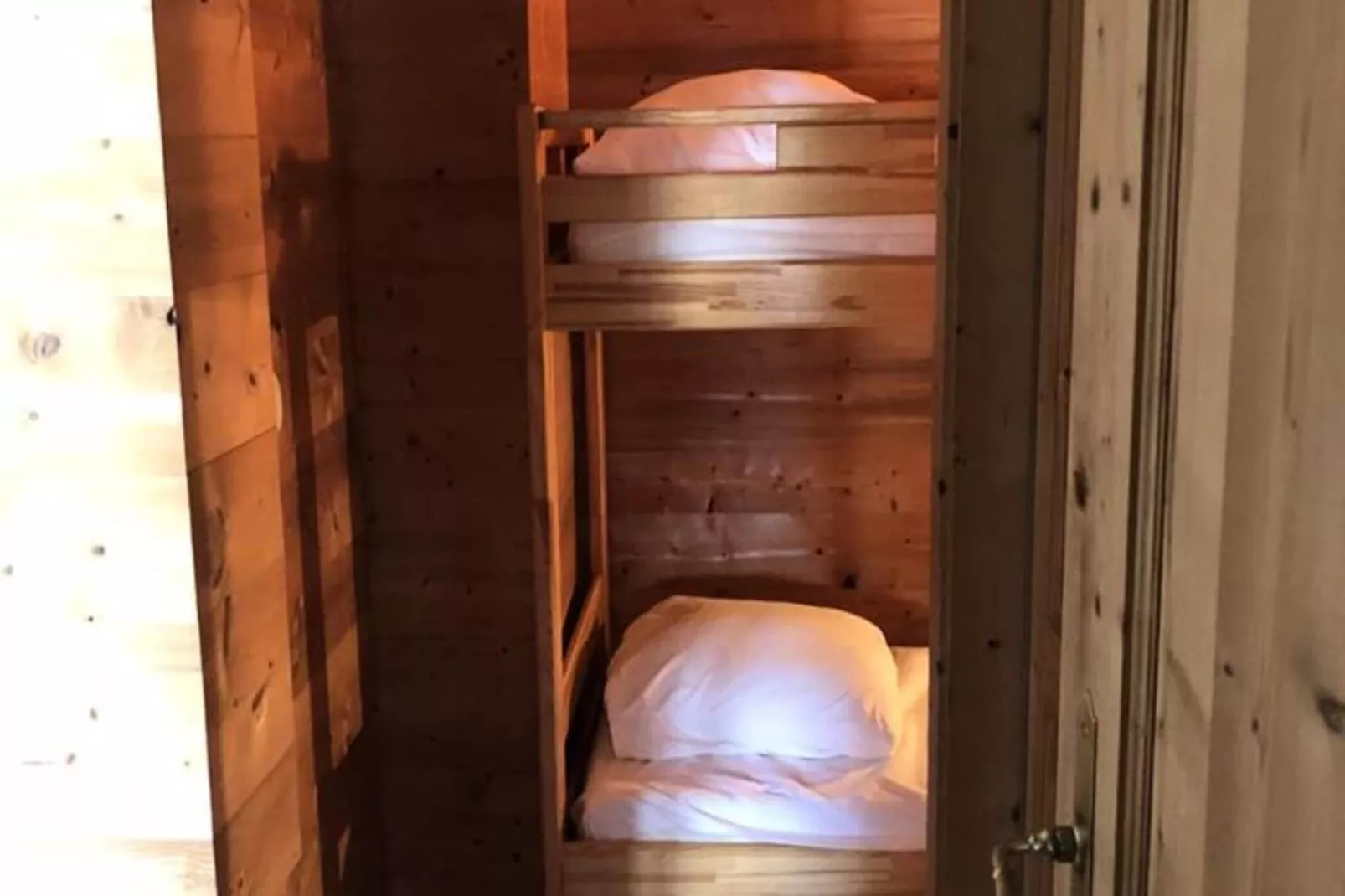 Chalet Alpina-Bedroom