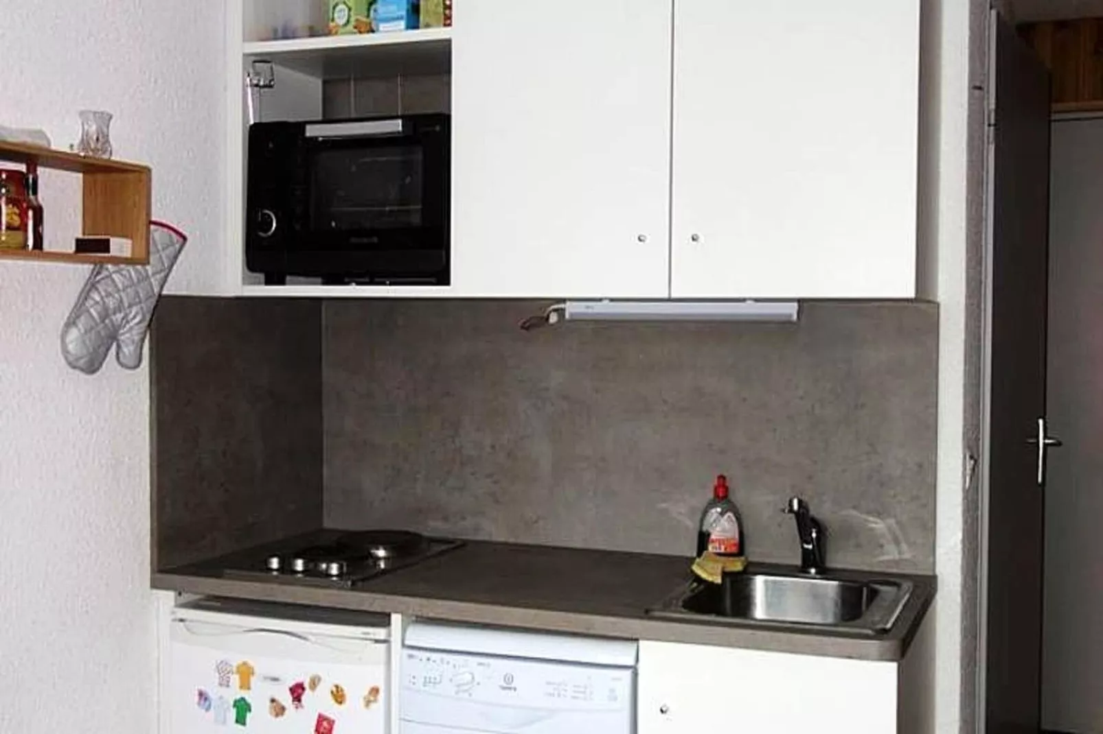 Résidence 4 Soleils-Kitchen