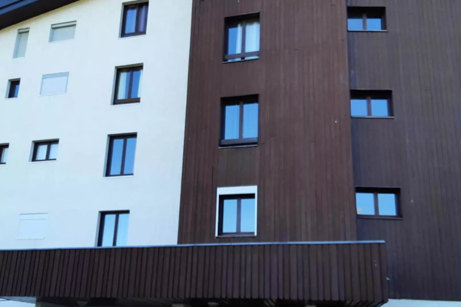 Résidence Prapelier-Außenbereich Sommer