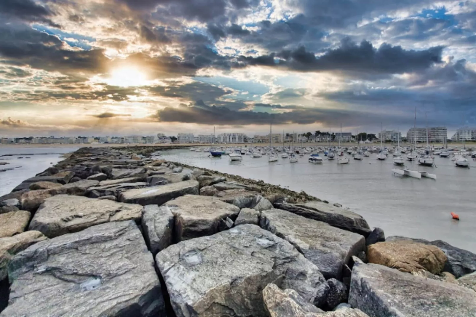 Résidence Prestige Odalys de la Plage-Exterior in summer