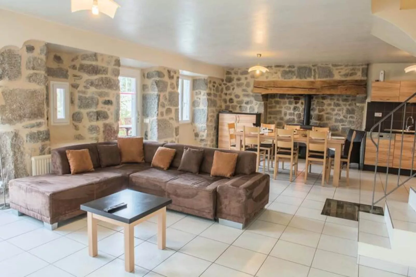 Gîte de France Gîtes de france 3 épis 8 personnes à malbouzon 3 épis-Image-tags.