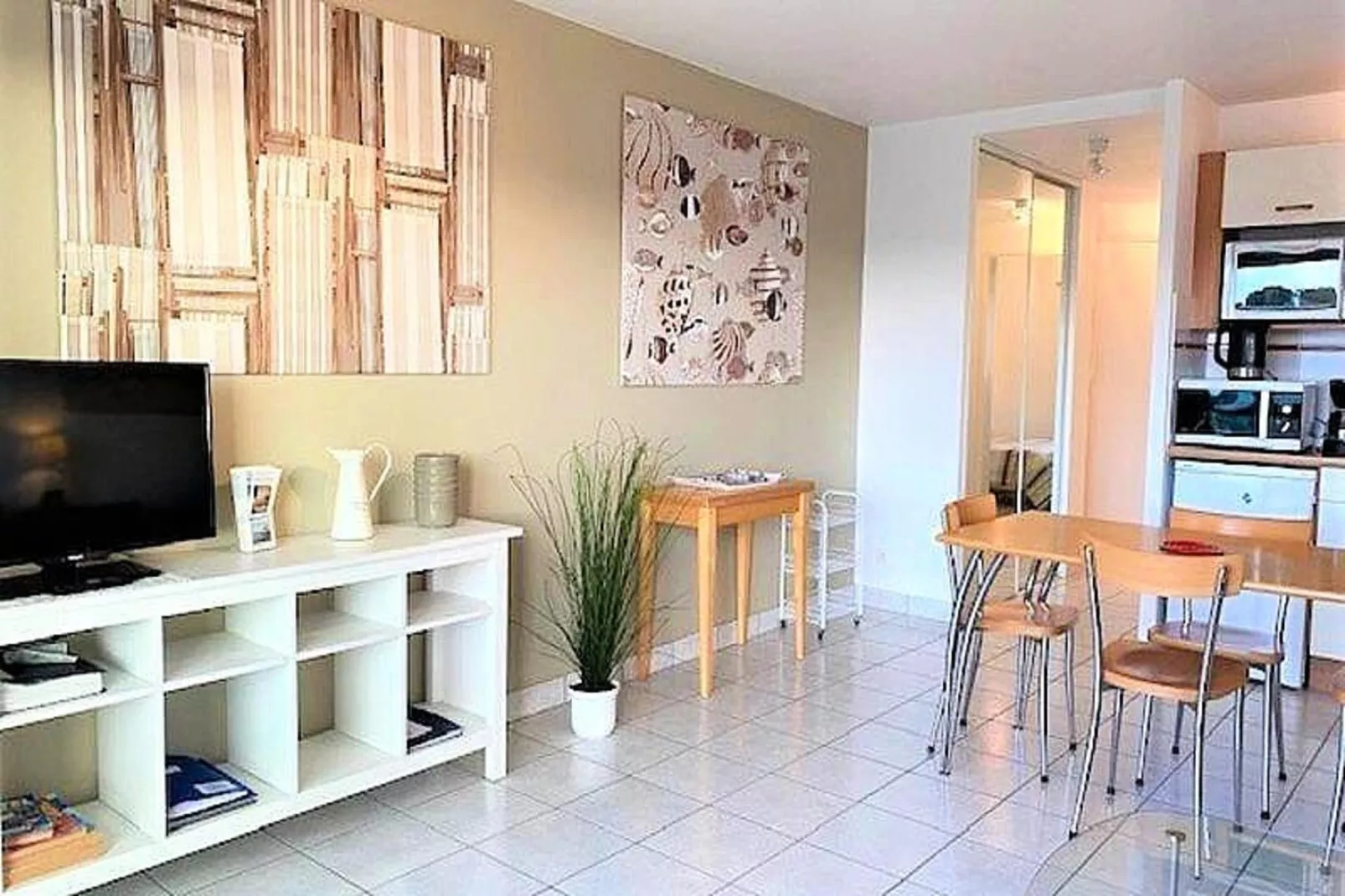 Résidence Les Pavois-Salle à manger