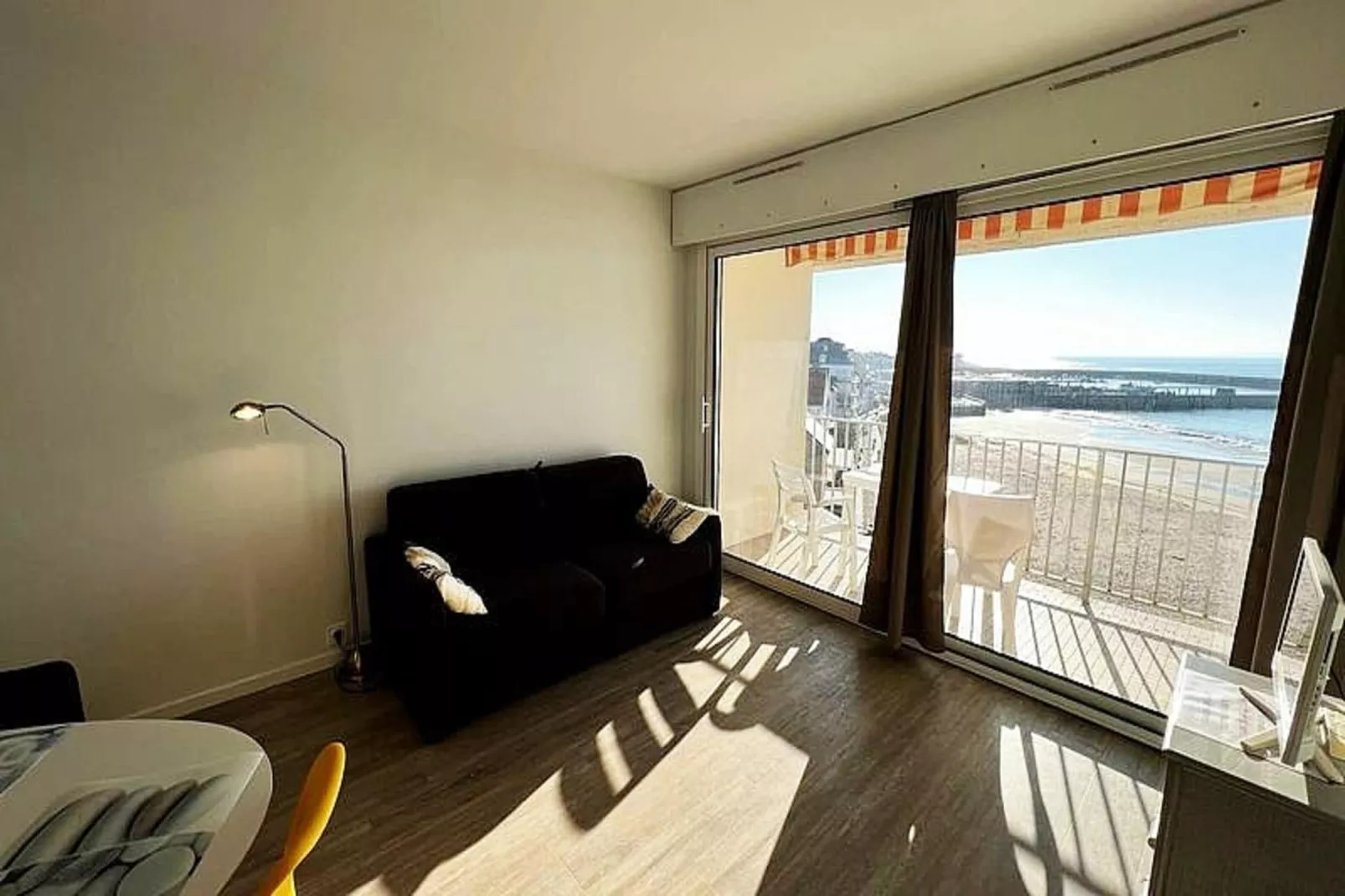 Résidence Dauphins-Wohnzimmer