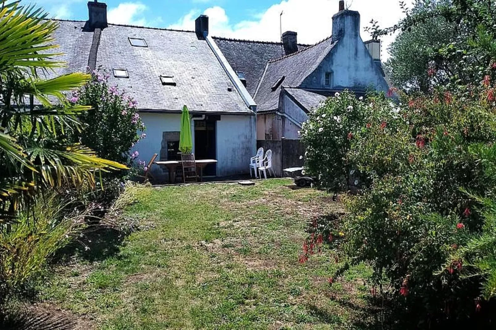 Résidence Liz-sarzeau-Außenbereich Sommer