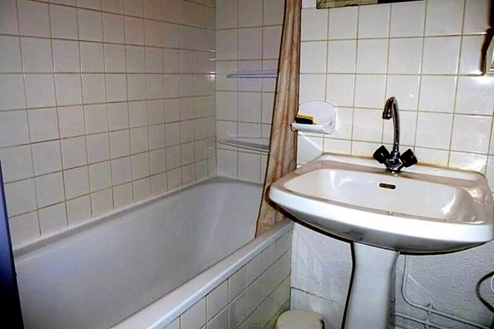 Résidence Artigalas-Dining room