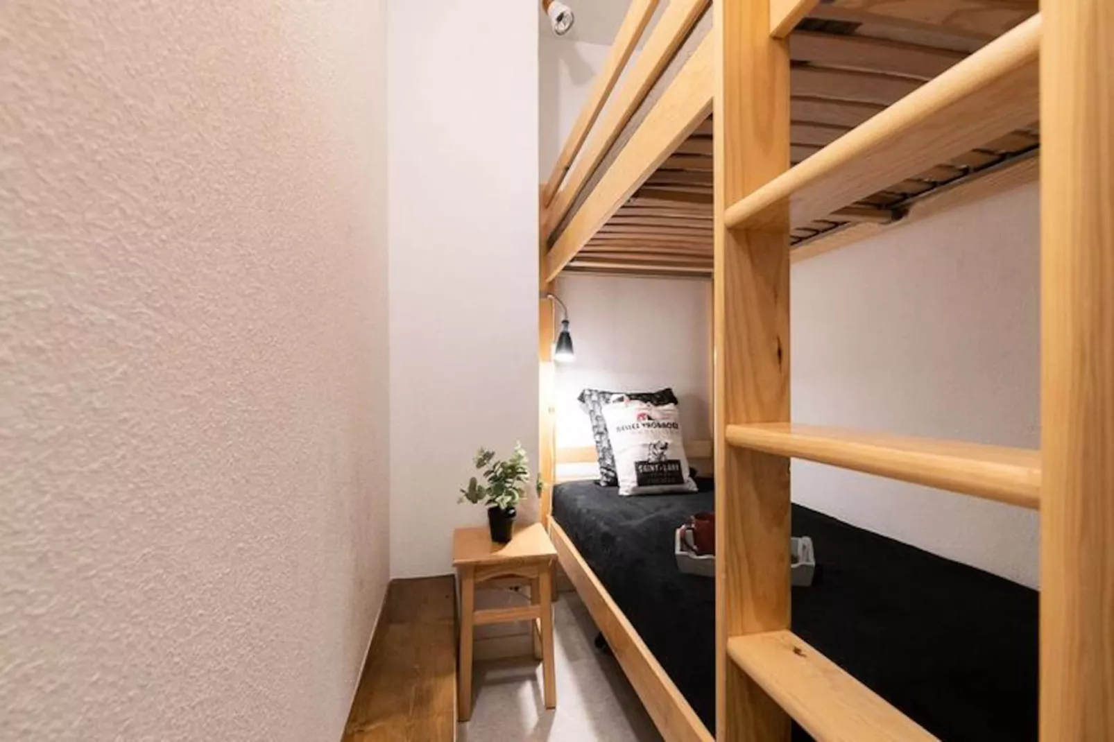 Résidence Arches Daure Bata-Image-tags.