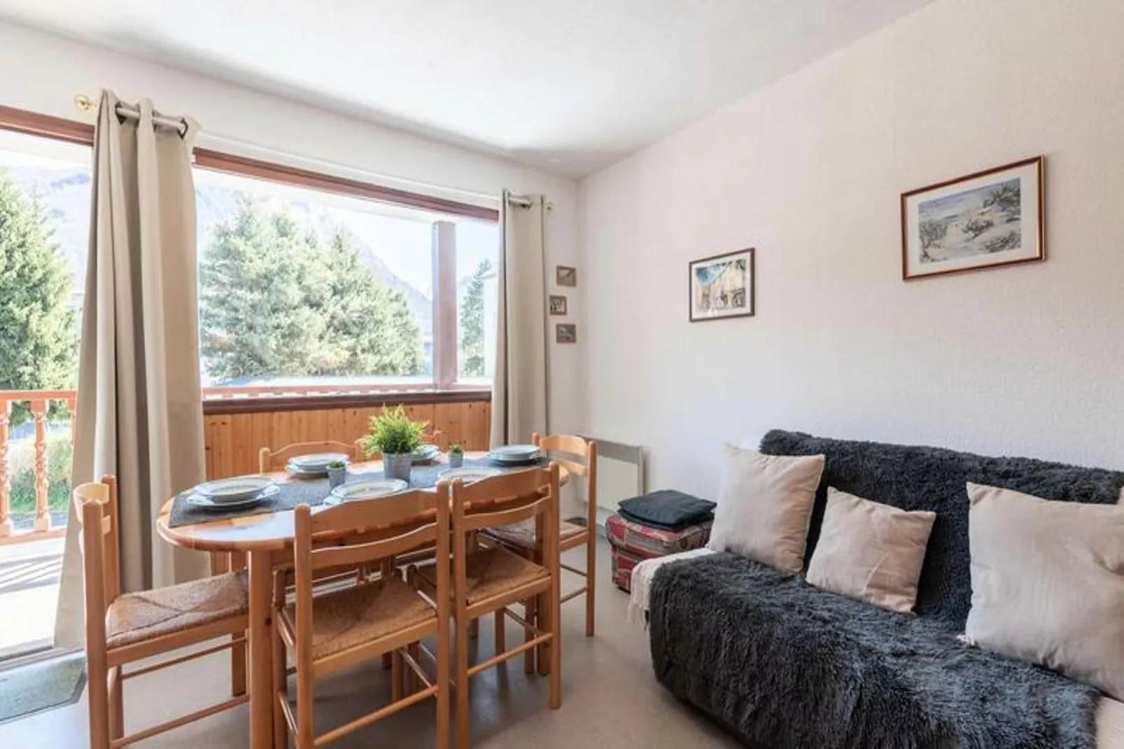 Résidence Sapins 2-Salle à manger