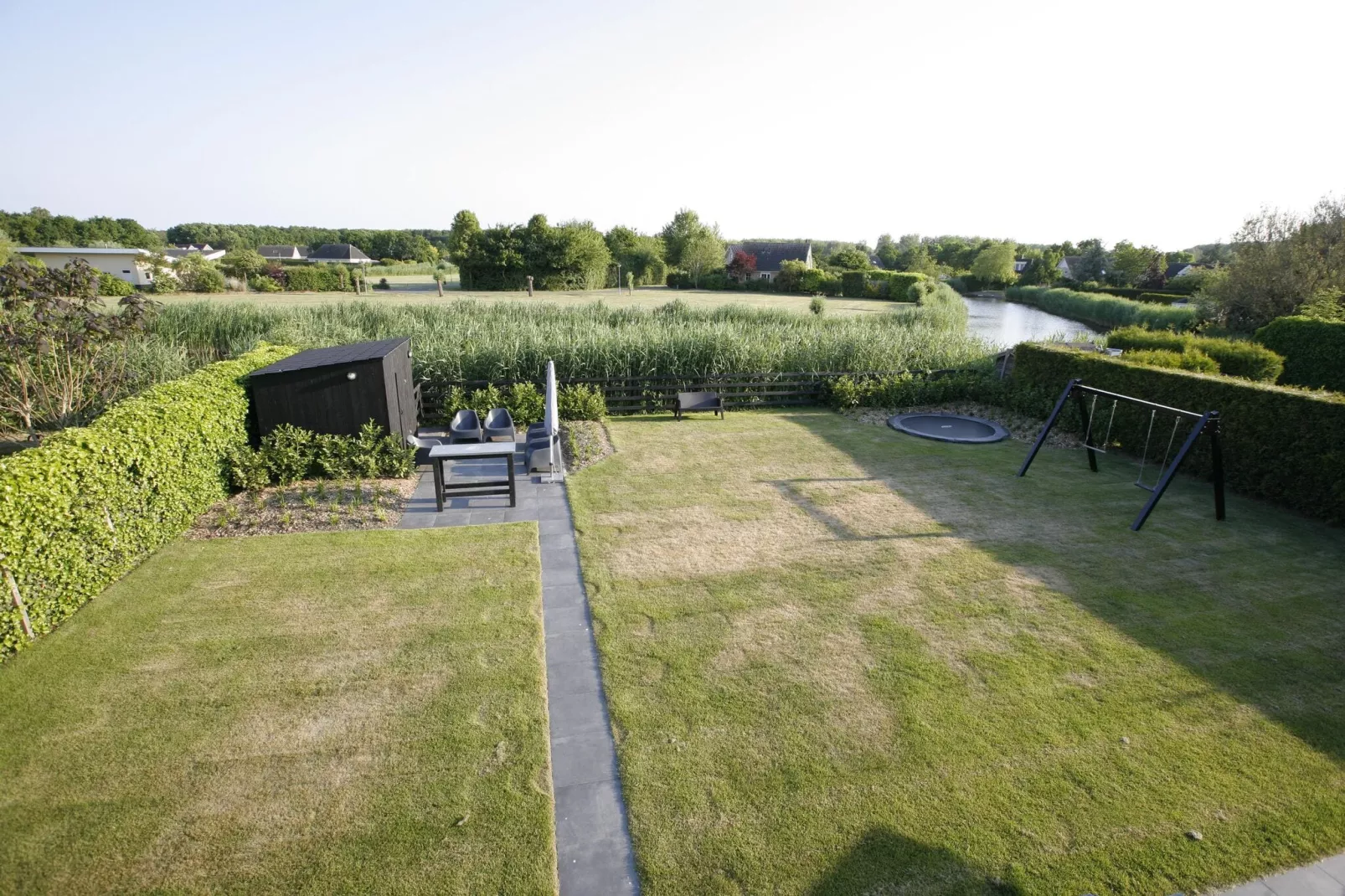 De Jutter-View summer