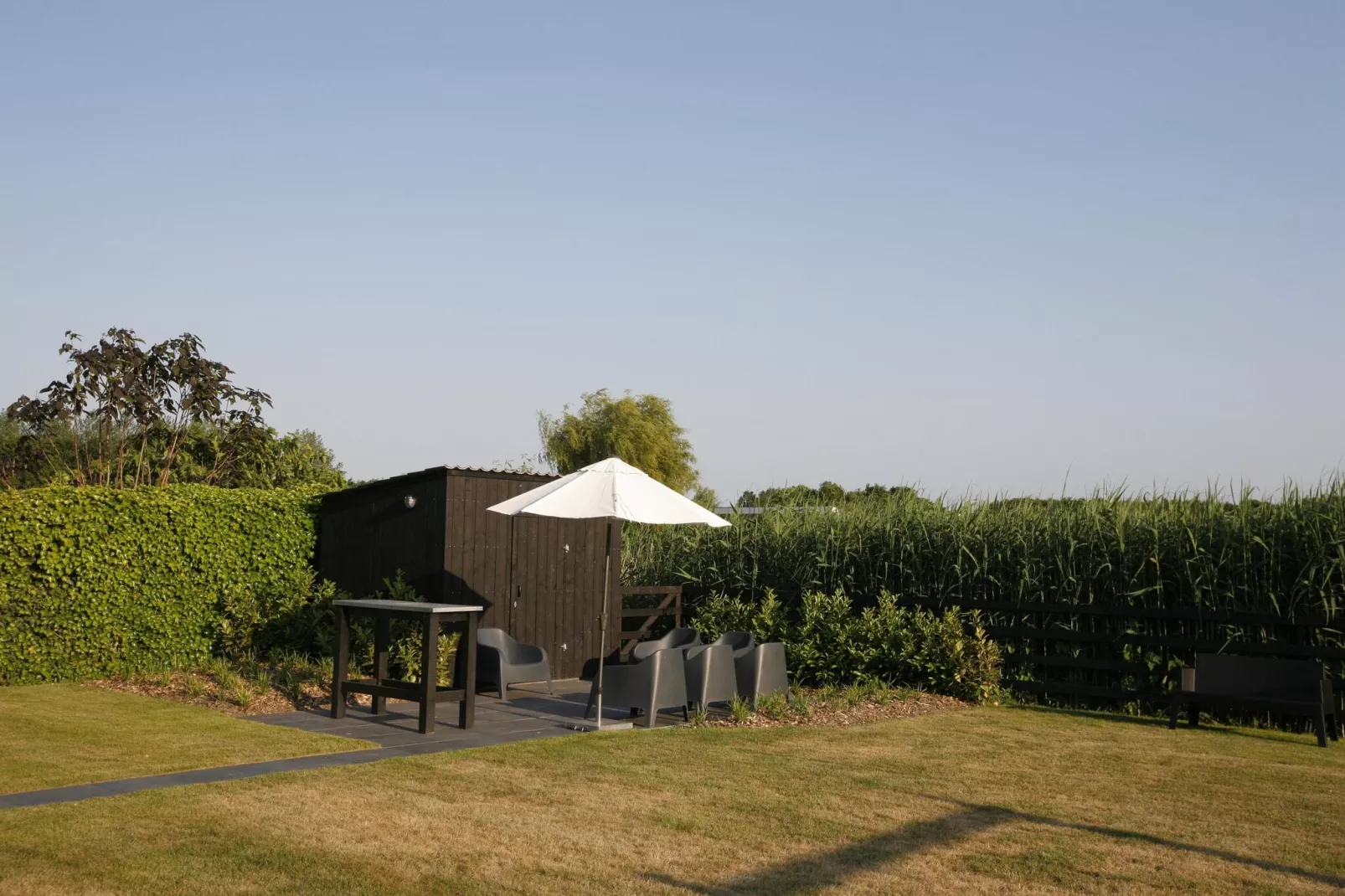 De Jutter-Gardens summer