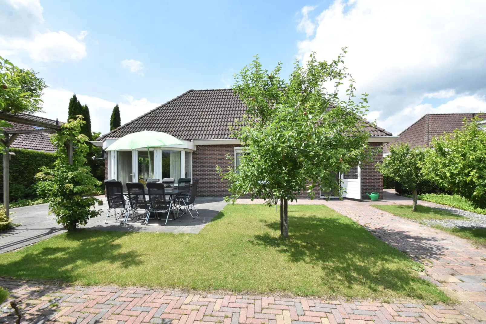 Bosruiter-Exterior summer