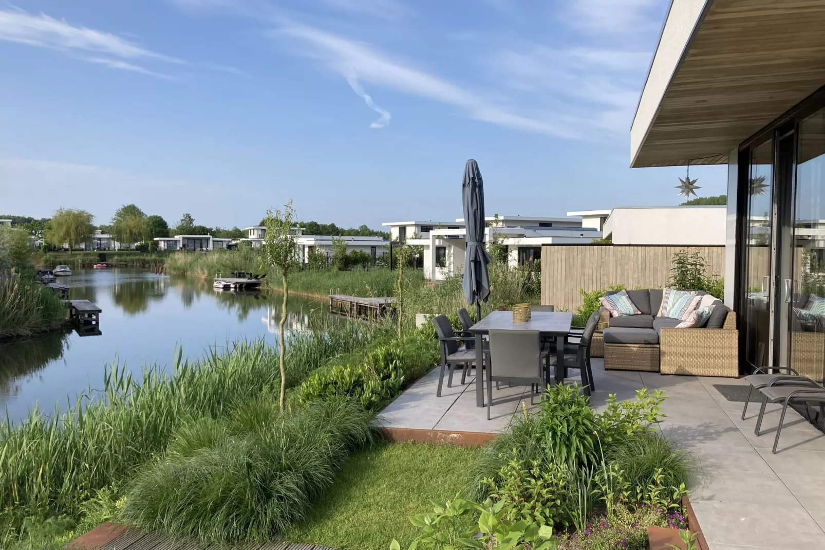 Huisje Snoek 412-Terrace balcony