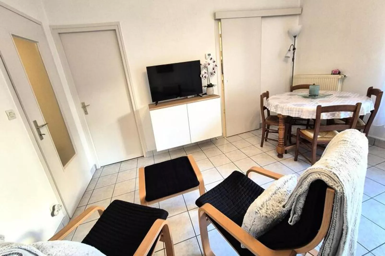 Residence Du Temple-Salon