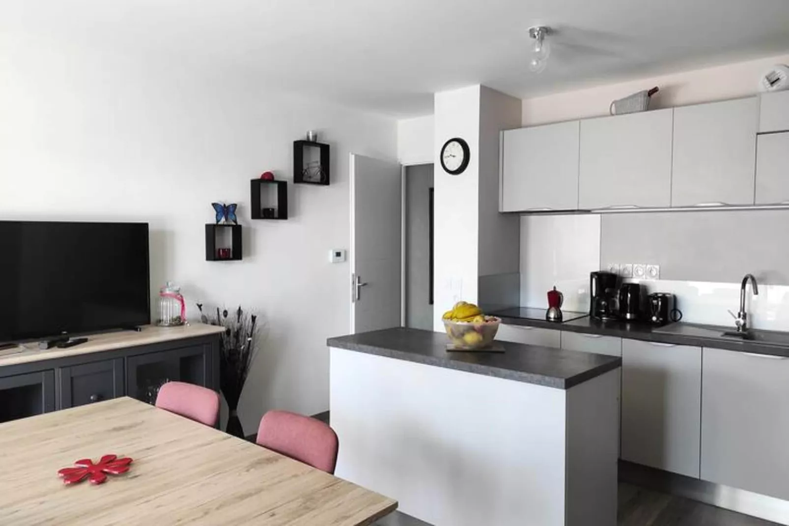 Résidence Le Clos Des Merisiers-Kitchen