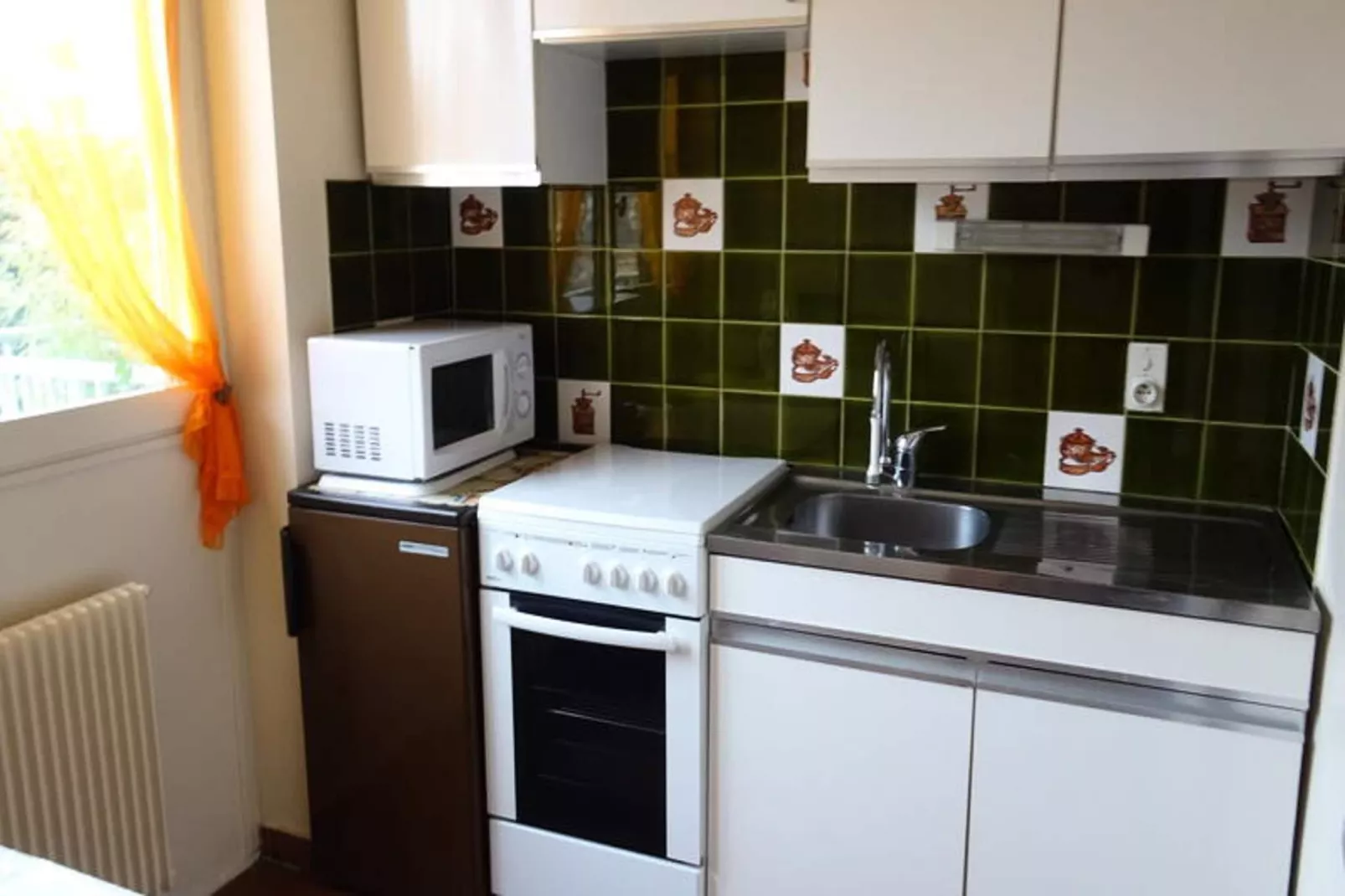 Résidence Montcalm C-Kitchen