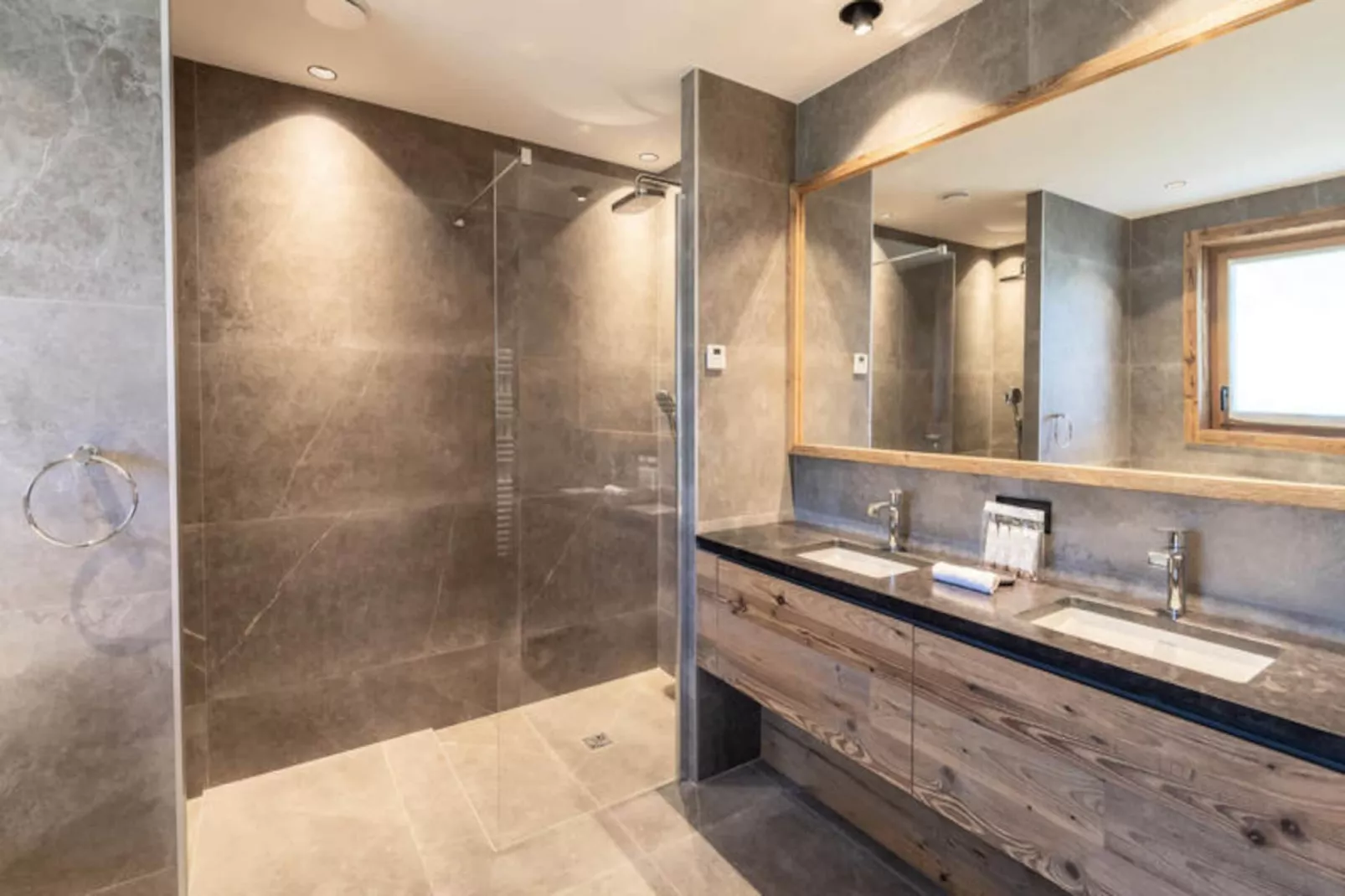 Résidence Bois Du Fontanil-Image-tags.