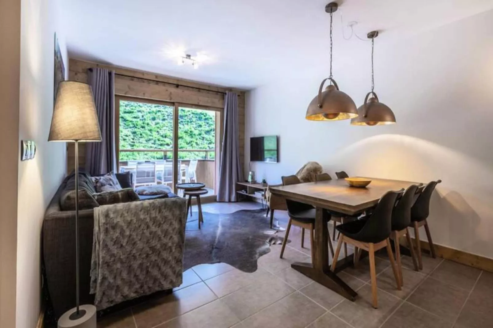 Résidence La Grange Aux Fees-Living room