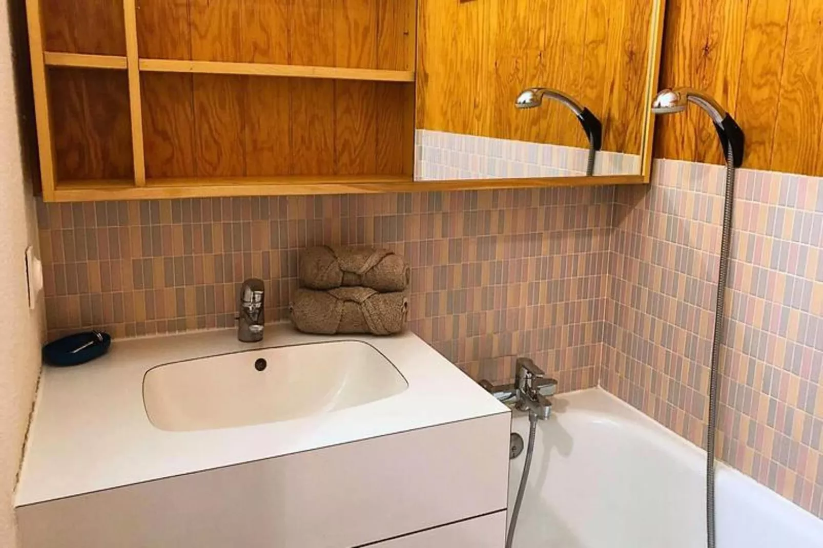 Résidence Cotes-Bathroom