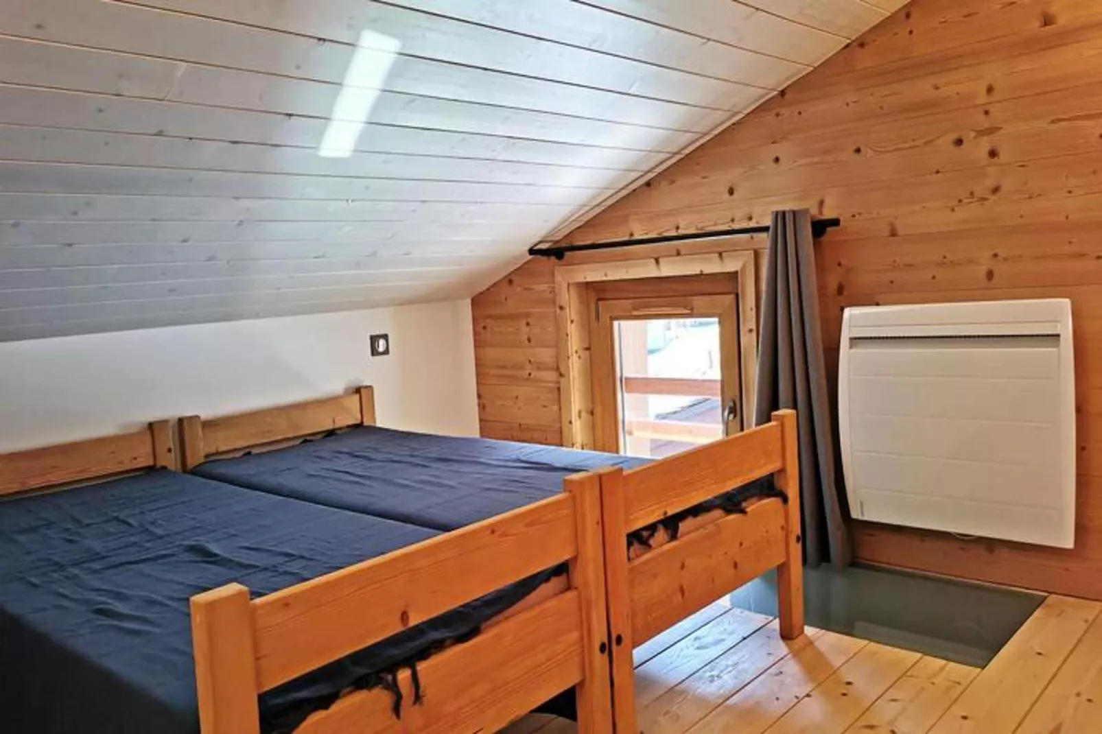 Résidence Lauziere Dessous-Schlafzimmer