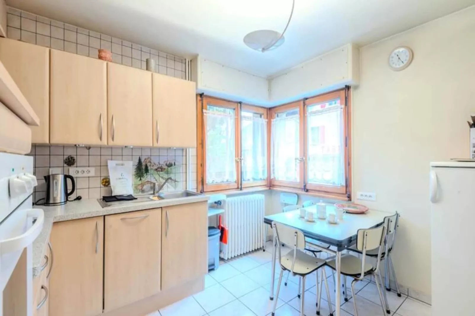 Résidence Les Irantelles-Kitchen