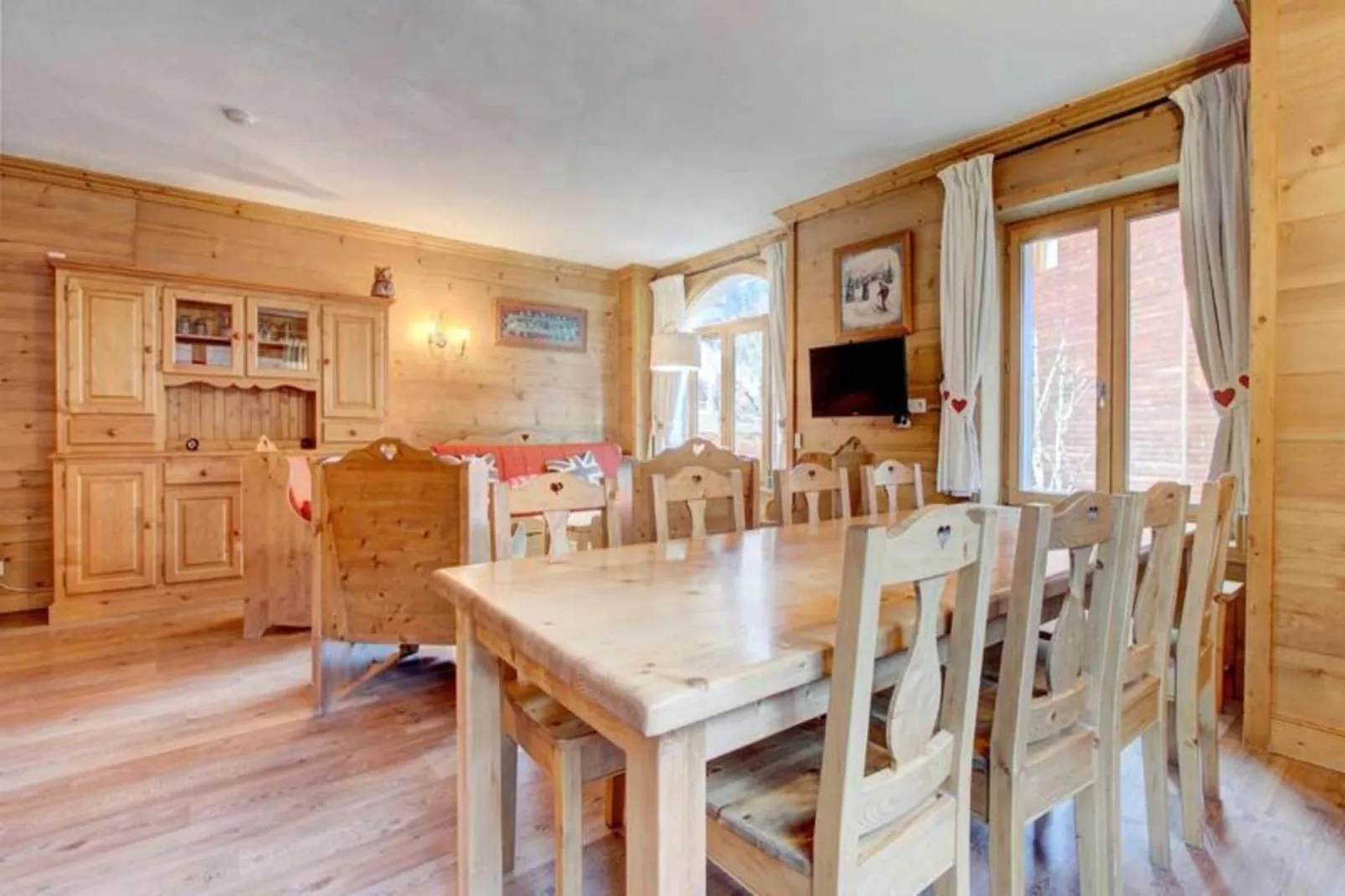 Résidence Le Lodge-Salle à manger